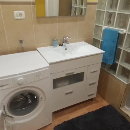 Impeccable 1-bed In 公寓